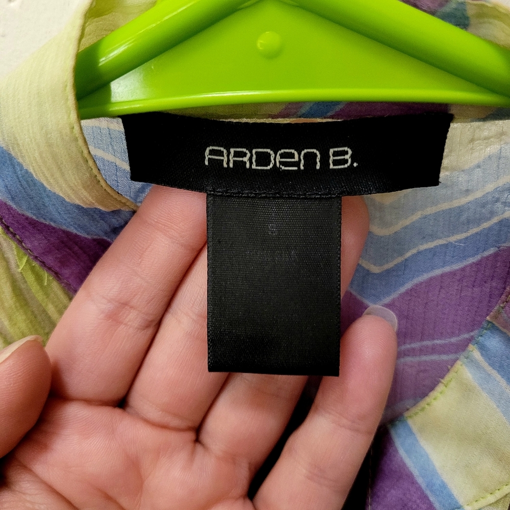 Arden b Top - Picture 5 of 7